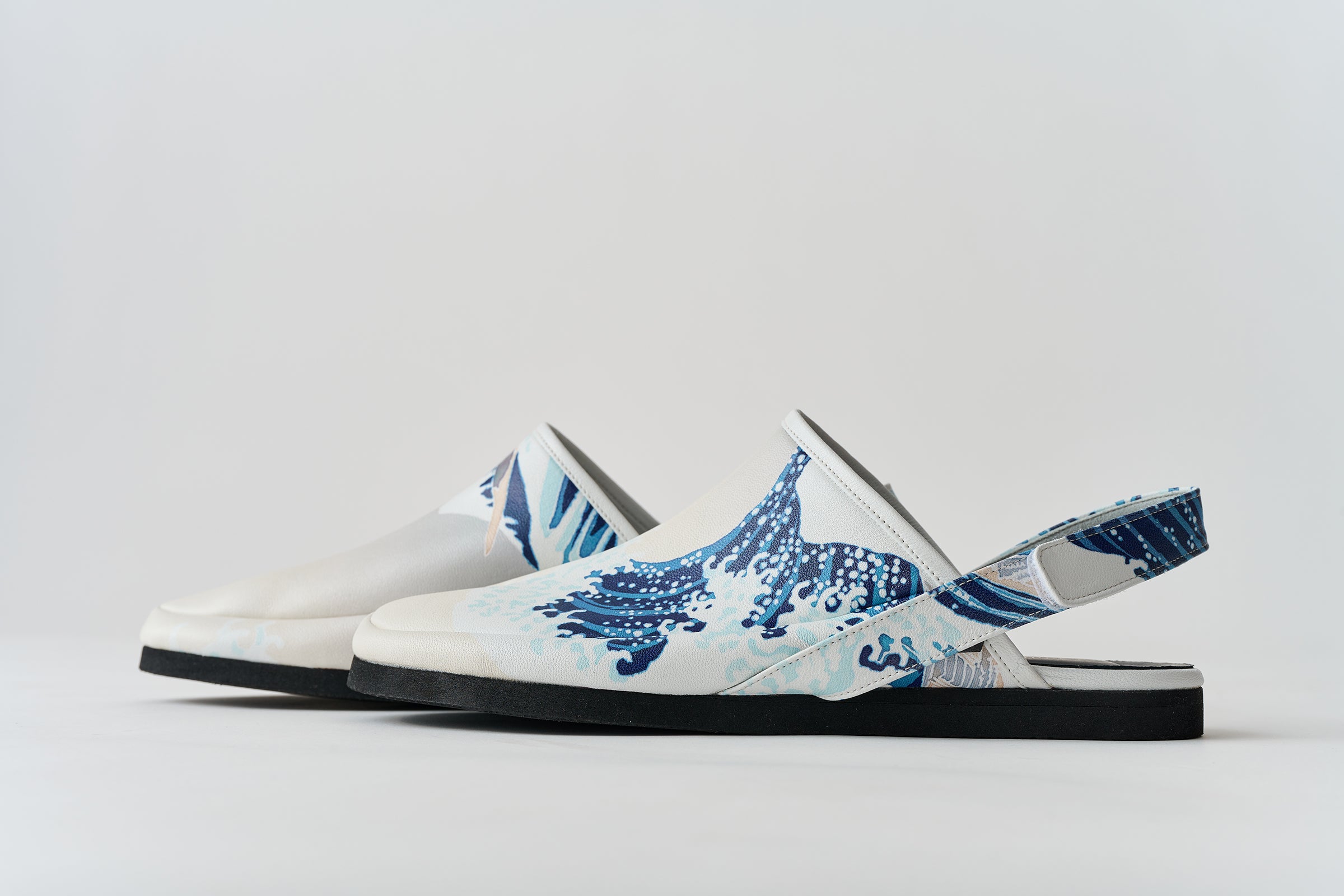 足袋シューズ<Tabi Shoes> 北斎～波～